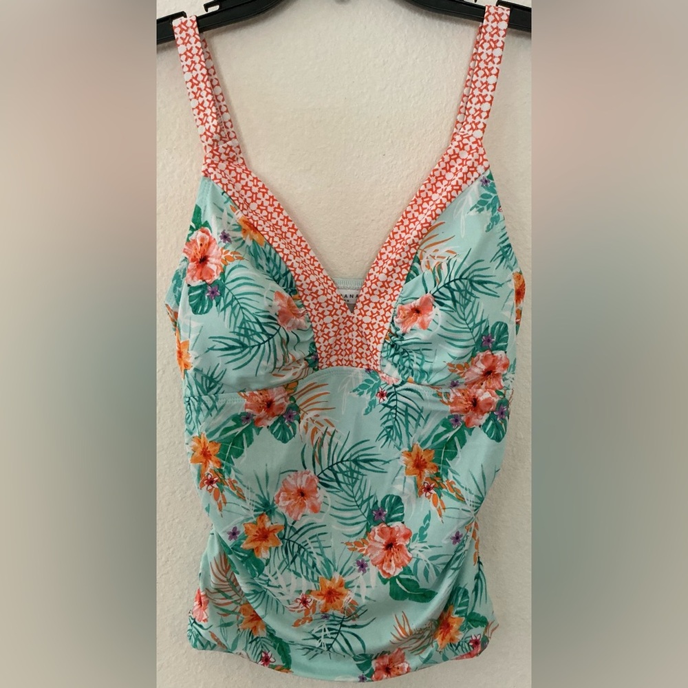 Women Cabana Life Cayman Embroidered Tankini Top